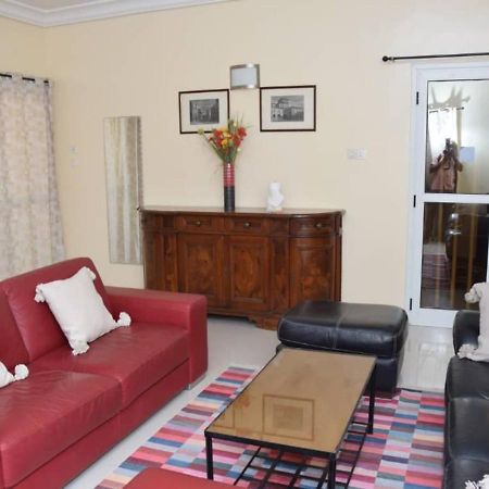 Chez Ouly Apartment Dakar Exterior photo