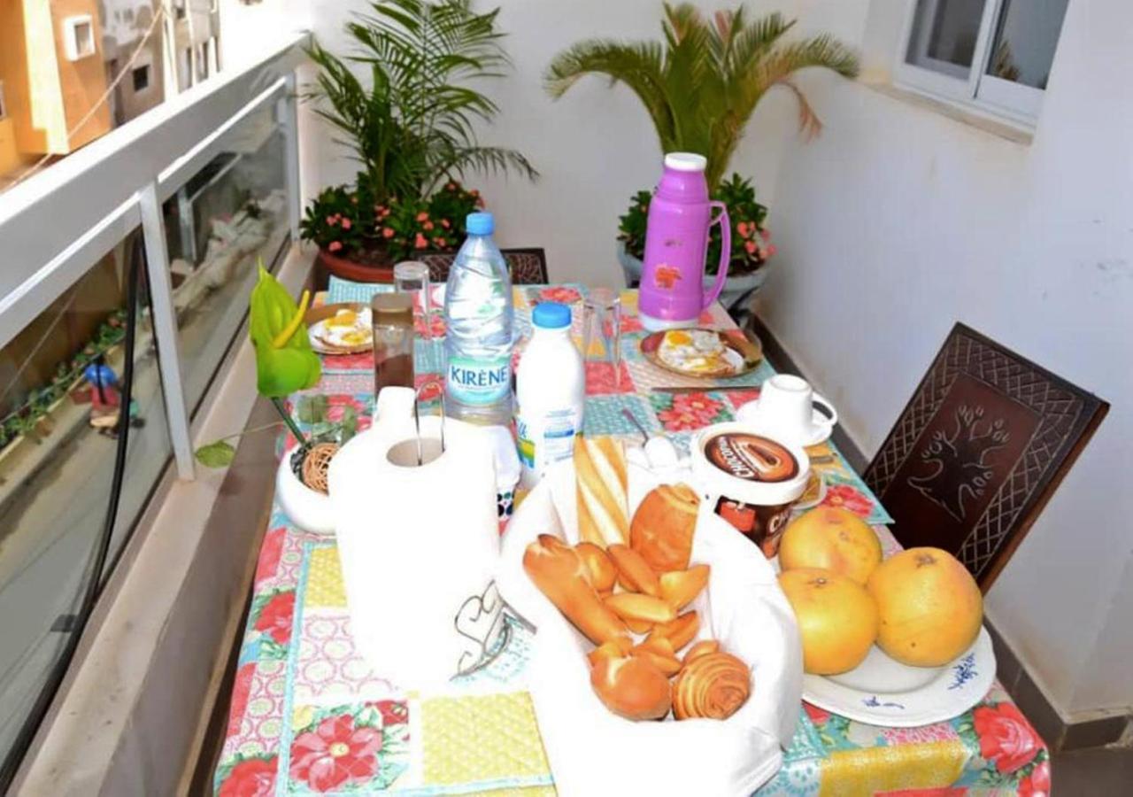 Chez Ouly Apartment Dakar Exterior photo