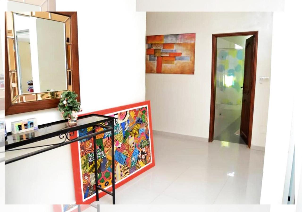 Chez Ouly Apartment Dakar Exterior photo