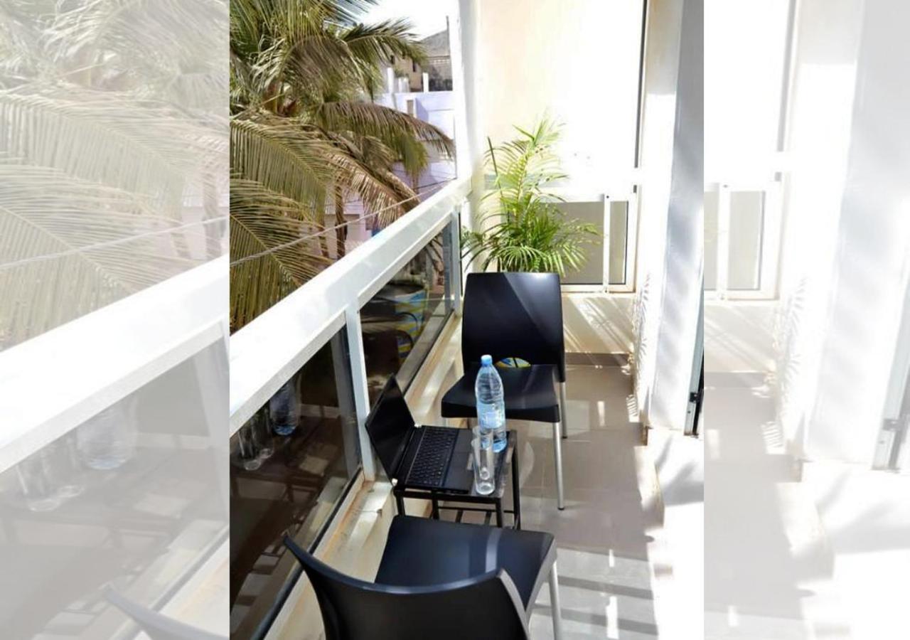 Chez Ouly Apartment Dakar Exterior photo