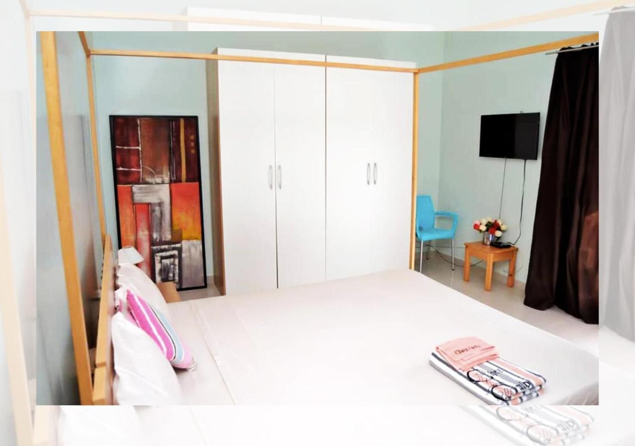 Chez Ouly Apartment Dakar Exterior photo