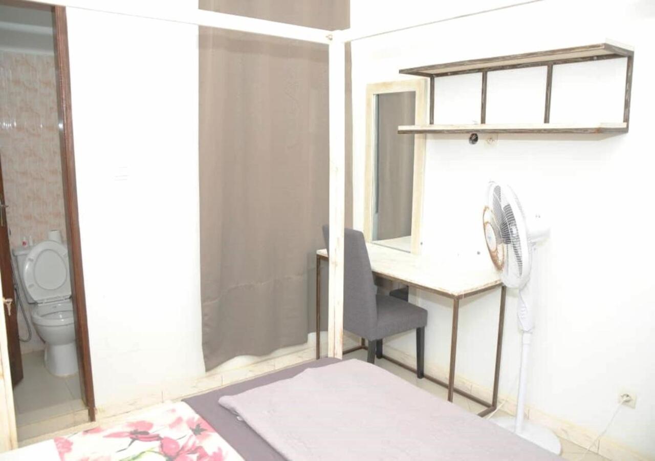 Chez Ouly Apartment Dakar Exterior photo