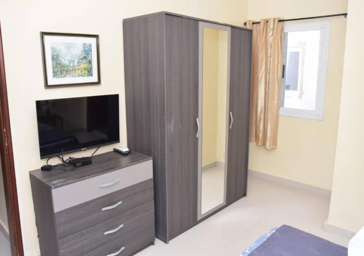 Chez Ouly Apartment Dakar Exterior photo
