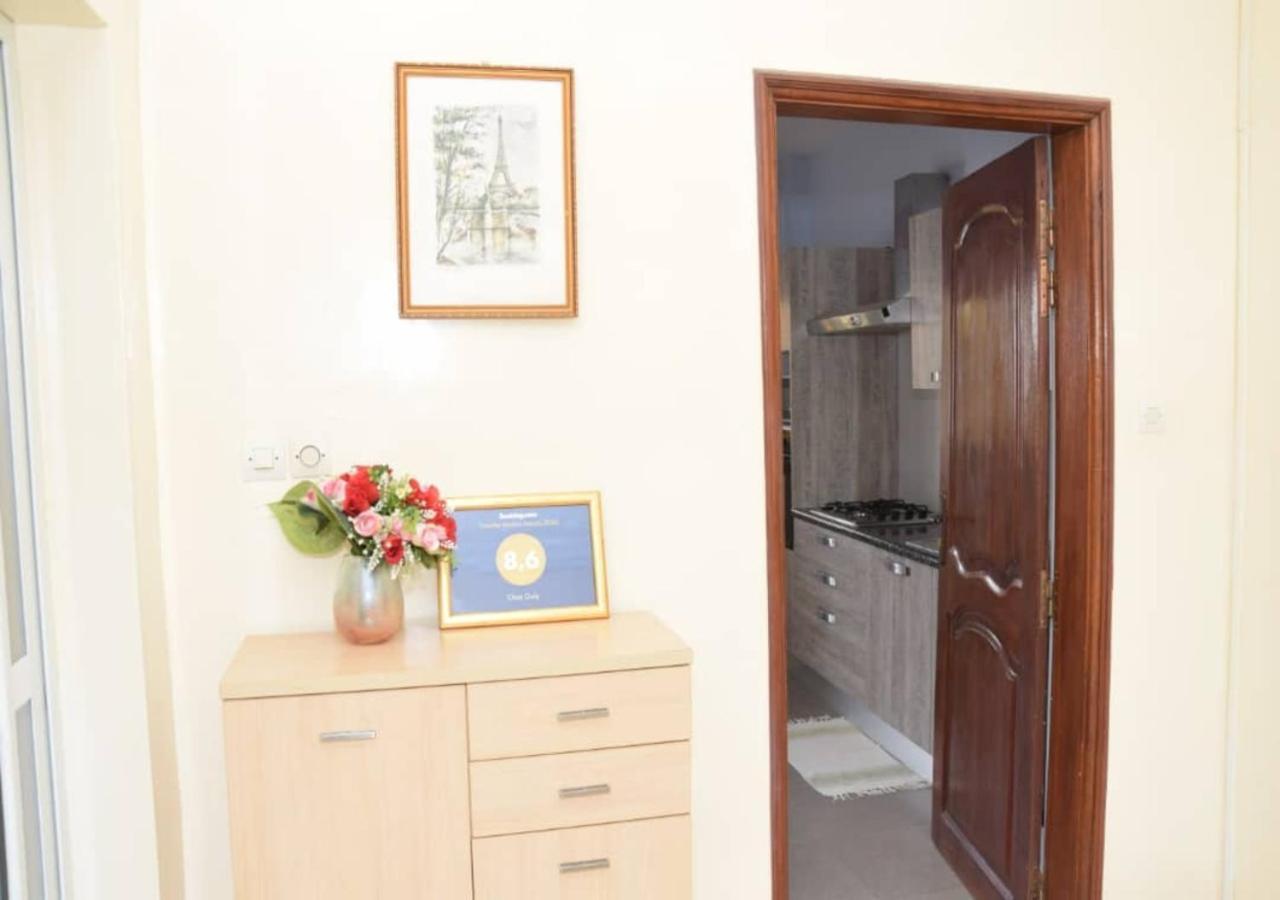 Chez Ouly Apartment Dakar Exterior photo
